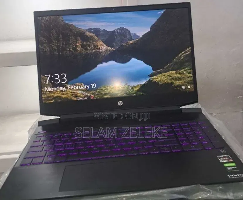 New Laptop HP 16GB AMD Ryzen 5 SSD 512GB