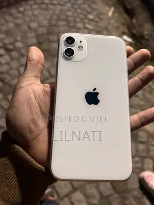 Apple iPhone 11 128 GB White