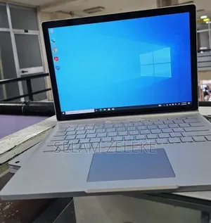 New Laptop Microsoft Surface 16GB Intel Core i7 SSD 256GB