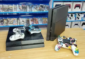 PS4 Fat Europe Used – 500 GB Jailbreak 5 Games 2 Original Joystick
