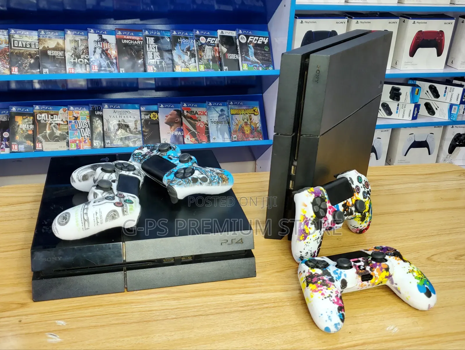 PS4 Fat Europe Used – 500 GB Jailbreak 5 Games 2 Original Joystick