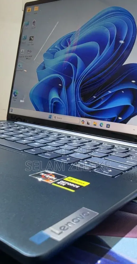 New Laptop Lenovo 16GB AMD Ryzen 7 SSD 512GB
