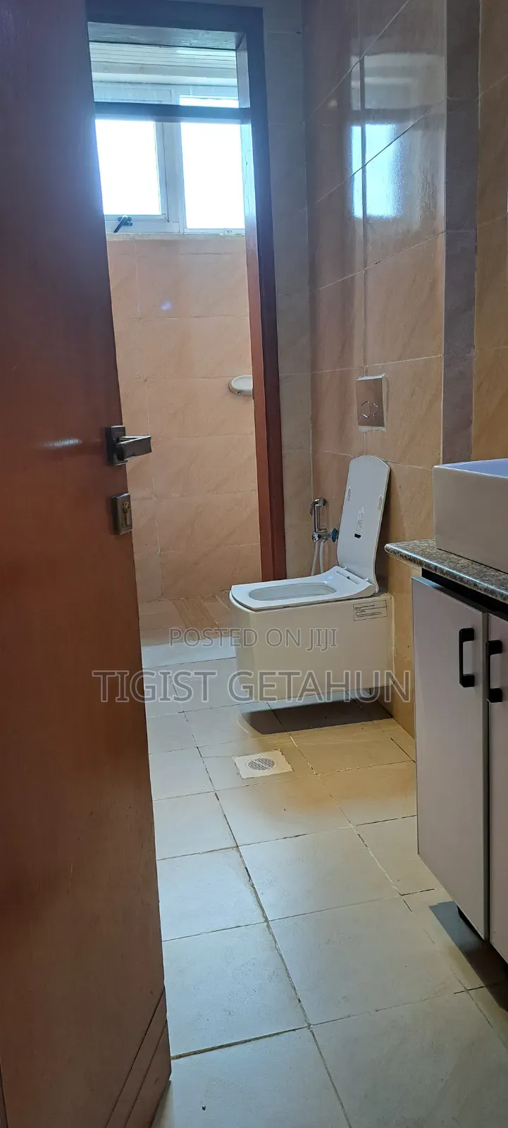 Furnished 5bdrm Apartment in Bole for rent