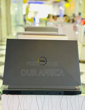 New Laptop Dell G15 5530 16GB Intel Core i5 SSD 500GB