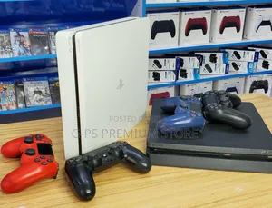 PS4 Slim Europe Used – 1 TB – Jailbreak 5 Games እና 2 Original Joystick