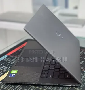 Laptop Dell Precision 5560 16GB Intel Core i9 SSD 512GB