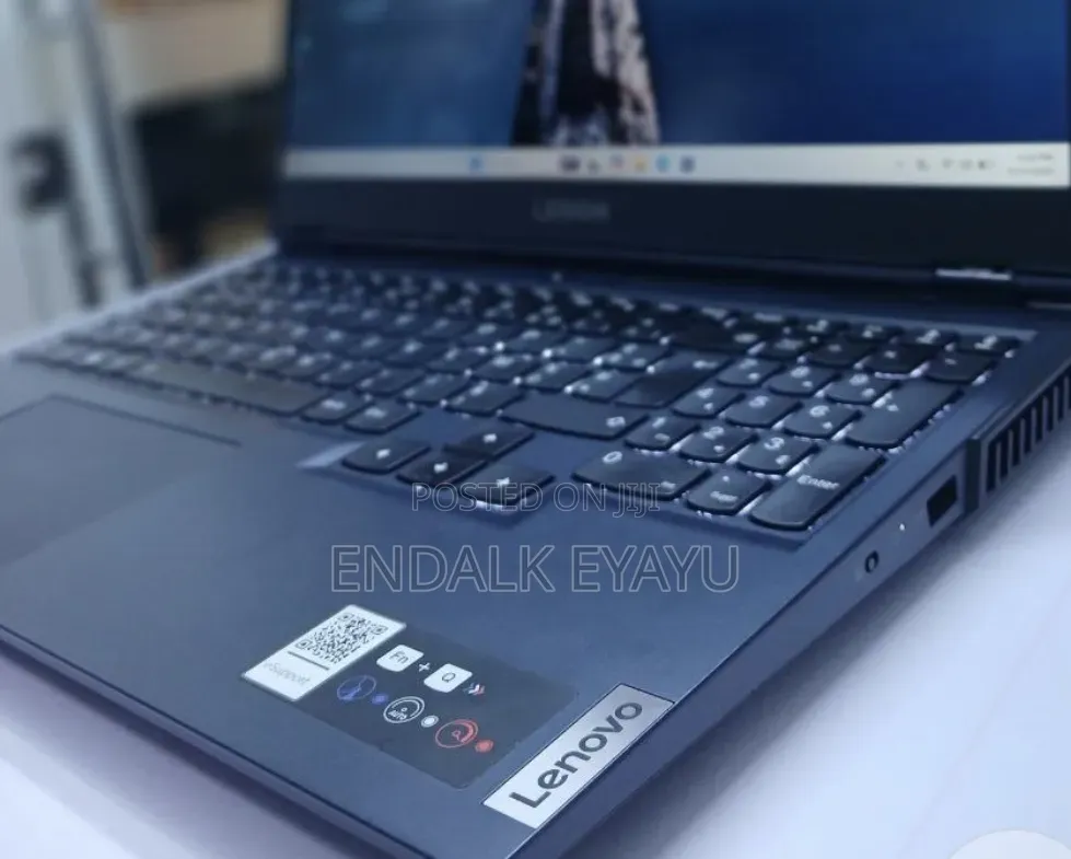 New Laptop Lenovo Legion 5 16GB AMD Ryzen 5 SSD 512GB