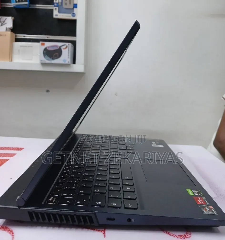 New Laptop Lenovo Legion 5 16GB AMD Ryzen 5 SSD 512GB