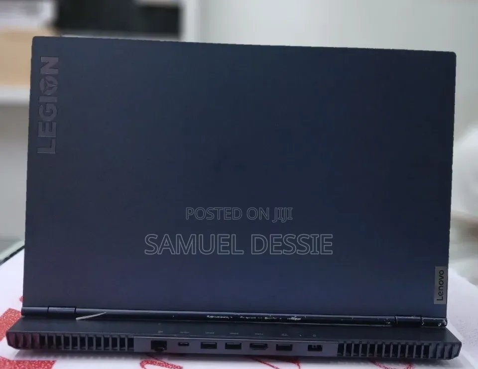 New Laptop Lenovo Legion 5 16GB AMD Ryzen 5 SSD 512GB