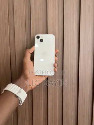 Apple iPhone 13 128 GB White