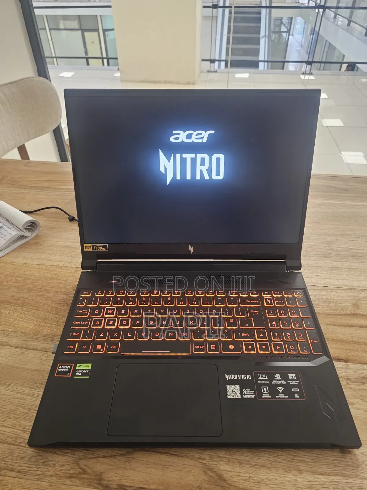 New Laptop Acer Nitro V 16 AI 16GB AMD Ryzen 7 SSD 1T