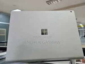 New Laptop Microsoft Surface Book 3 16GB Intel Core i7 SSD 256GB