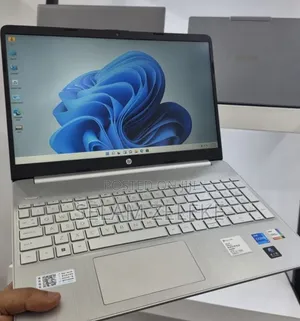 New Laptop HP 16GB Intel Core i5 SSD 512GB