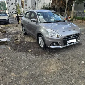 Suzuki Dzire 2022 Silver
