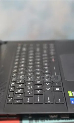 New Laptop MSI Creator A16 AI+ 32GB Intel Core i7 SSD 1T