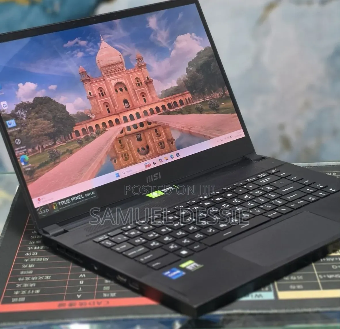 New Laptop MSI Creator A16 AI+ 32GB Intel Core i7 SSD 1T