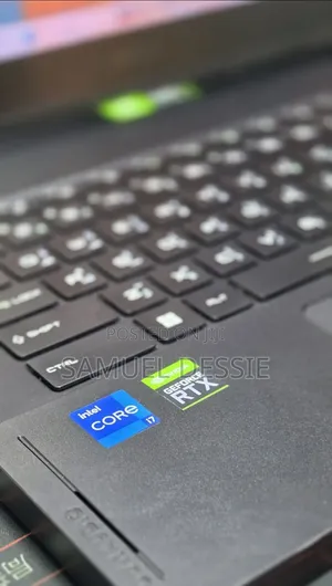 New Laptop MSI Creator A16 AI+ 32GB Intel Core i7 SSD 1T