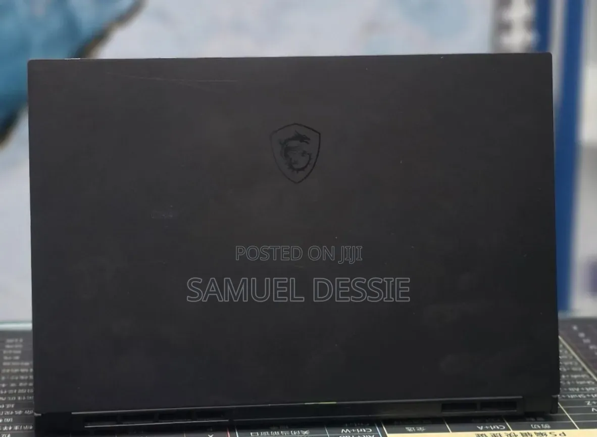 New Laptop MSI Creator A16 AI+ 32GB Intel Core i7 SSD 1T