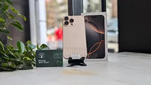 New Apple iPhone 16 Pro Max 256 GB Gold