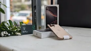 New Apple iPhone 16 Pro Max 256 GB Gold
