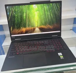 New Laptop HP Omen 15 16GB Intel Core i7 SSD 512GB