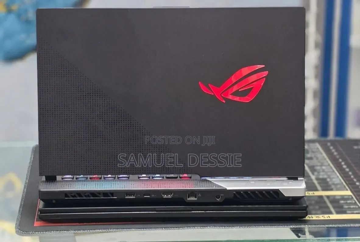 New Laptop Asus ROG Strix G15 32GB AMD Ryzen 9 SSD 1T