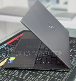 New Laptop Dell Precision 5540 16GB Intel Core i9 SSD 512GB