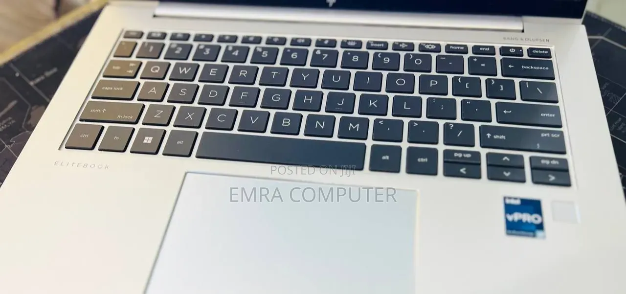 New Laptop HP EliteBook 840 G9 16GB Intel Core i7 SSD 512GB