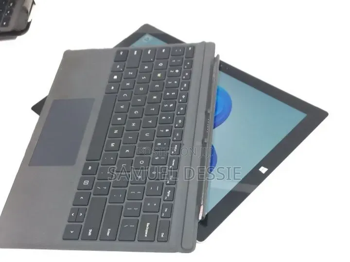 New Laptop Microsoft Surface Pro 3 8GB Intel Core i7 SSD 256GB