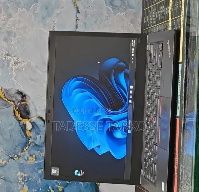 New Laptop Lenovo ThinkPad T480s 8GB Intel Core i7 SSD 256GB