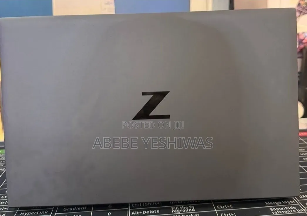 New Laptop HP ZBook Fury 17 G7 16GB Intel Core i7 SSD 512GB