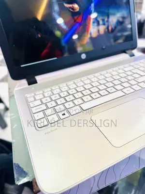 Laptop HP Pavilion 15 8GB Intel Core i5 HDD 512GB