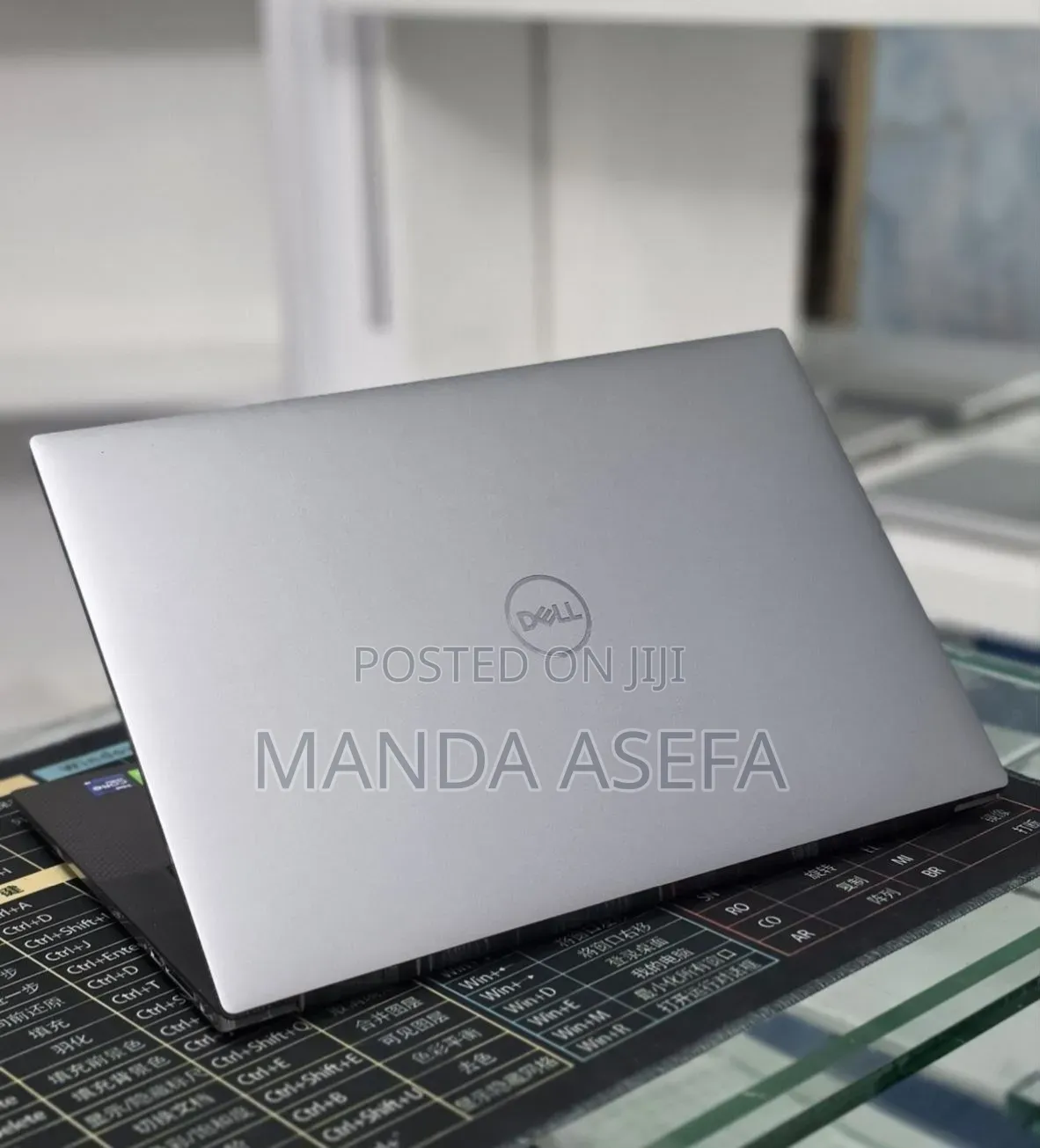 New Laptop Dell Precision 5560 16GB Intel Core i9 SSD 512GB