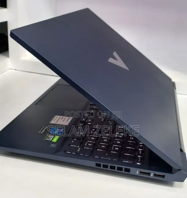 New Laptop HP Victus 16 16GB Intel Core i7 SSD 512GB