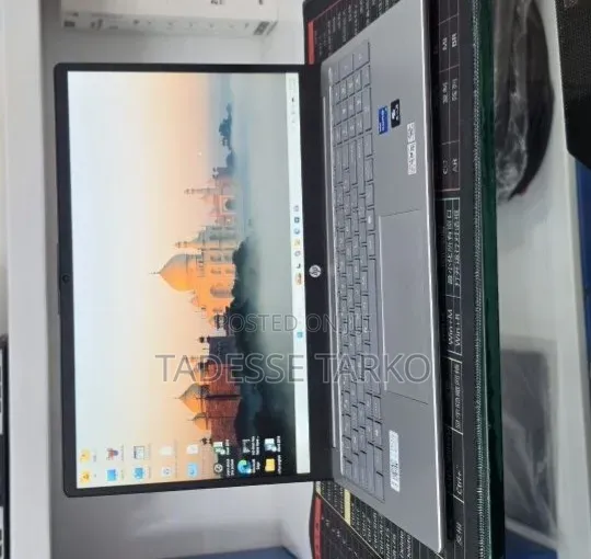 New Laptop HP Stream Notebook 16GB Intel Core i7 SSD 1T