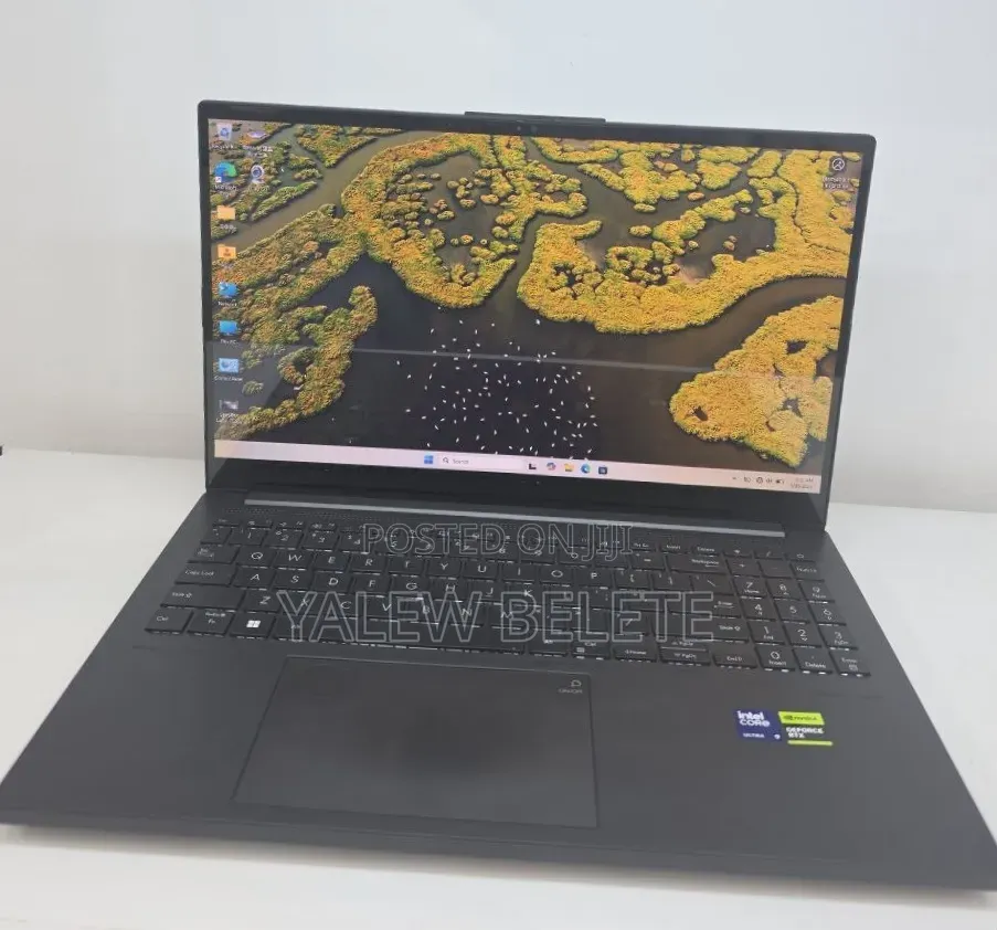New Laptop Asus Vivobook 15 16GB Intel Core Ultra 9 SSD 512GB