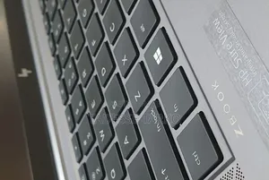New Laptop HP ZBook 15 16GB Intel Core i5 SSD 512GB