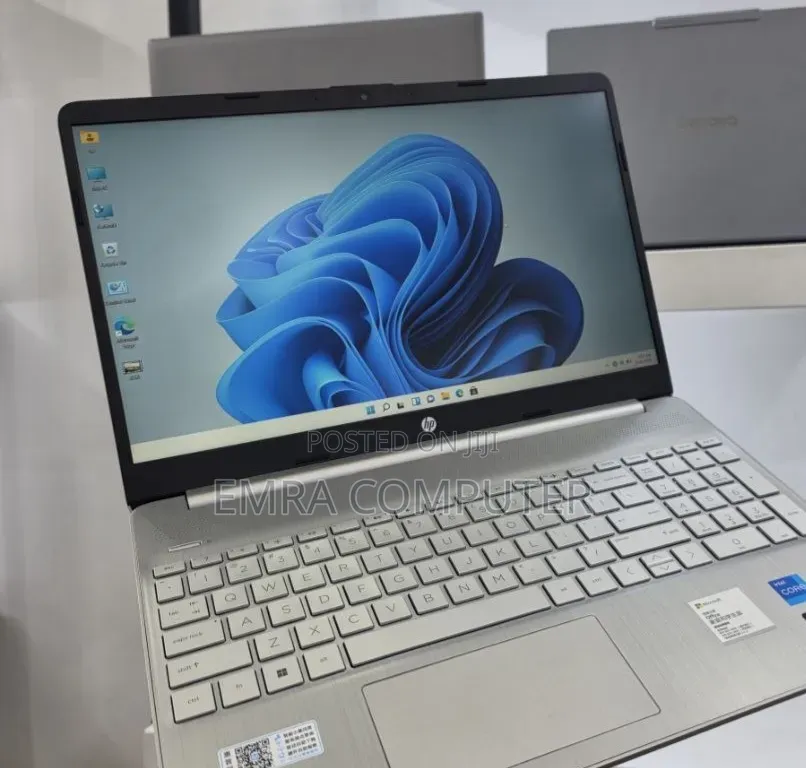 New Laptop HP 16GB Intel Core i5 SSD 512GB