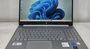 New Laptop HP 16GB Intel Core i5 SSD 512GB