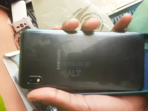 Samsung A10 32 GB Gray