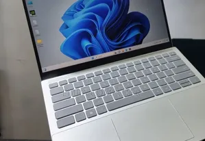 New Laptop Dell 16GB Intel Core i7 SSD 512GB
