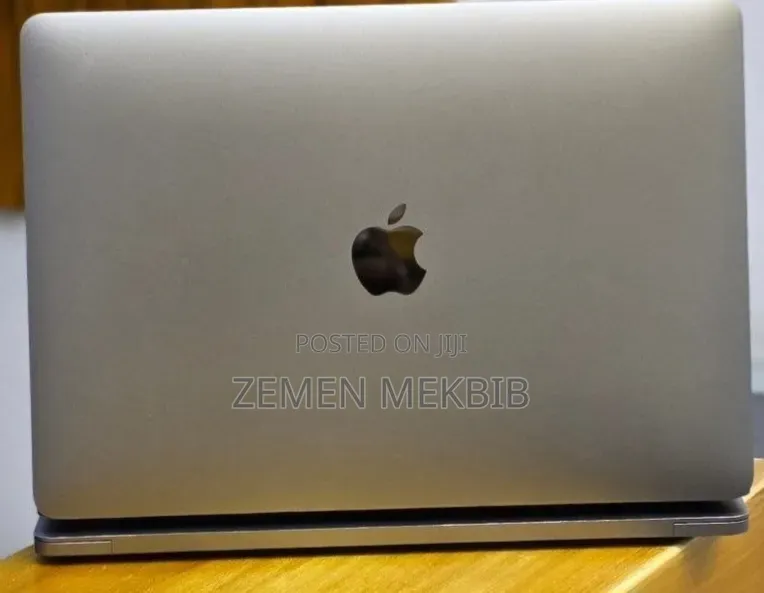 New Laptop Apple MacBook Pro 2019 16GB Intel Core i5 SSD 512GB