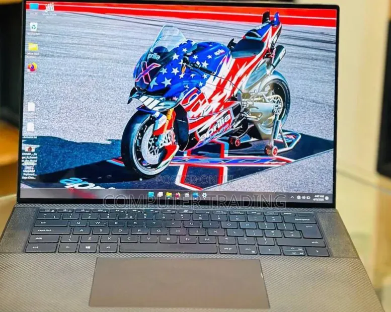 New Laptop Dell Precision 5560 16GB Intel Core i7 SSD 512GB
