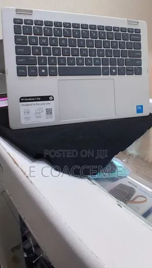 New Laptop HP 16GB Intel Core 7 SSD 512GB
