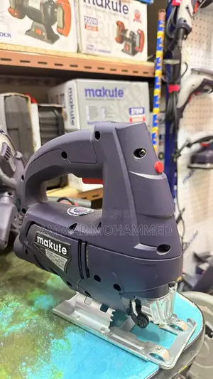 Jigsaw 710 Watt Makute 65mm