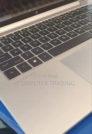 New Laptop HP EliteBook 840 G10 16GB Intel Core i7 SSD 1T