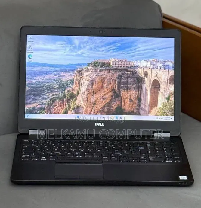 New Laptop Dell Latitude E5570 8GB Intel Core i5 HDD 1T