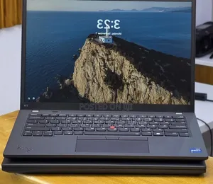 New Laptop Lenovo ThinkPad T14s G4 16GB Intel Core i7 SSD 512GB