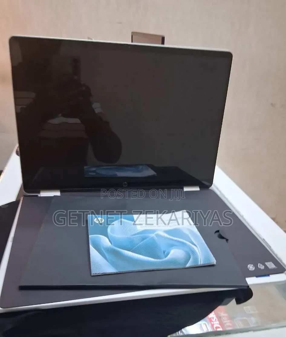 New Laptop HP OmniBook 7 14" 16GB Intel Core 7 SSD 512GB