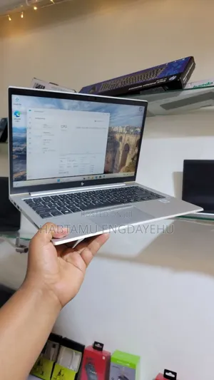 New Laptop HP EliteBook 840 16GB Intel Core i5 SSD 512GB
